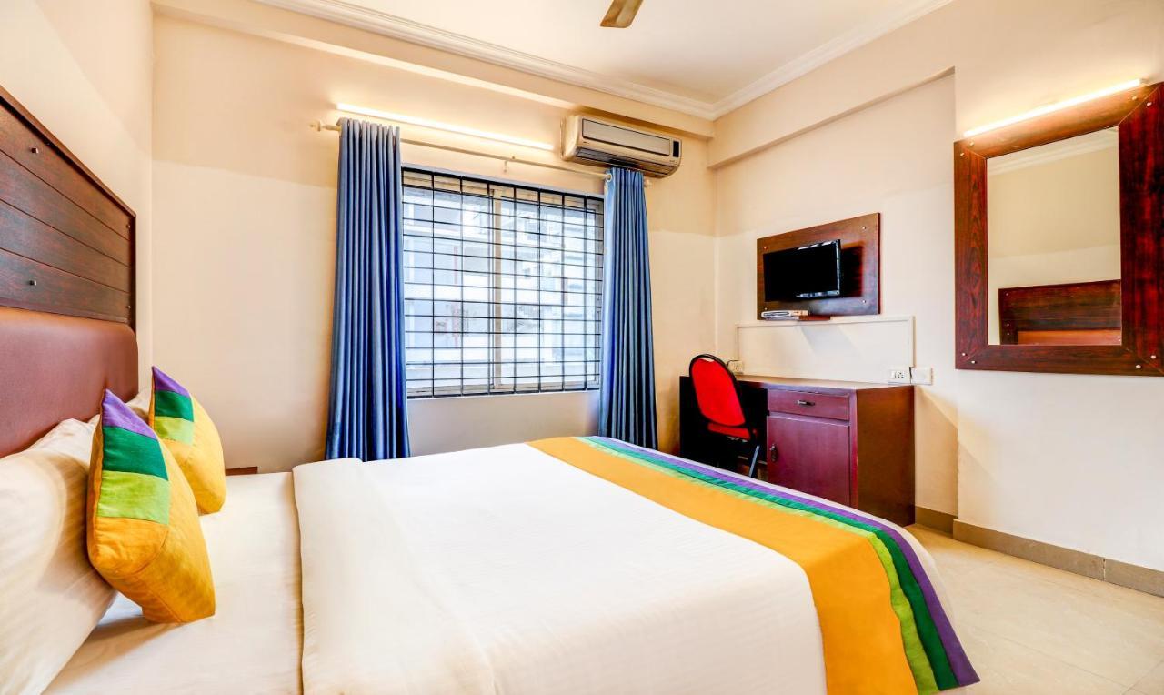 Hotel Itsy Ammu Regency