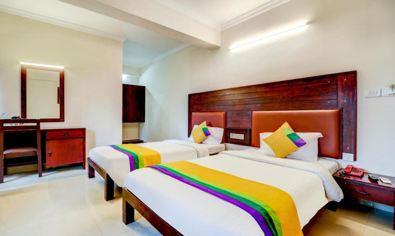 Hotel Itsy Ammu Regency Thrissur